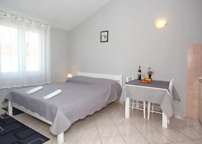 With Parking Space Nin, Zadar - 24385 Appartement Nin